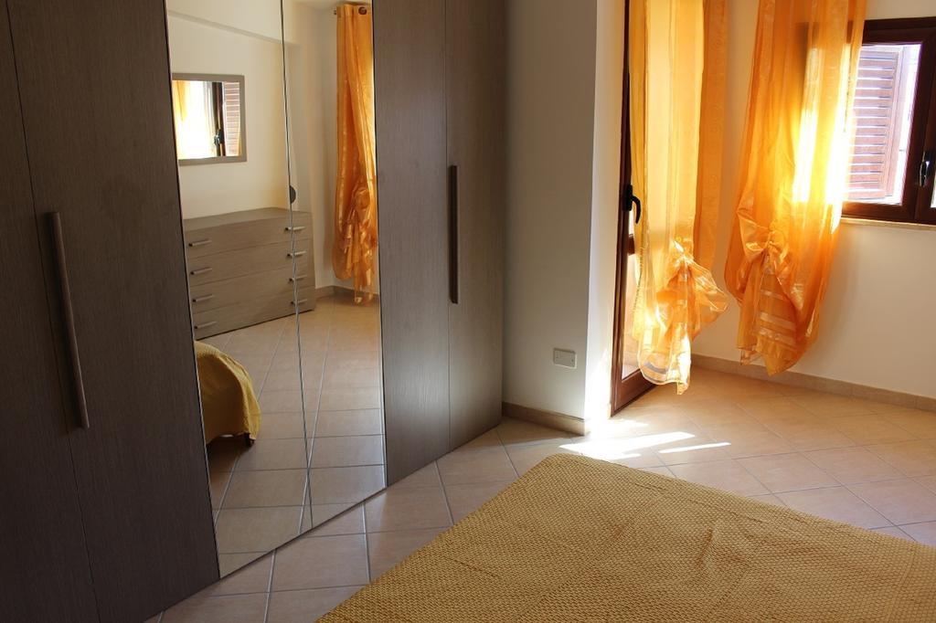 Case Vacanze Orlando Trappeto  Szoba fotó